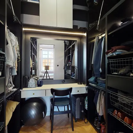 Market Square View 2 As R26 79 M2 * 弗罗茨瓦夫