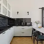 Market Square View 2 As R26 79 M2 Apartment Wroclaw