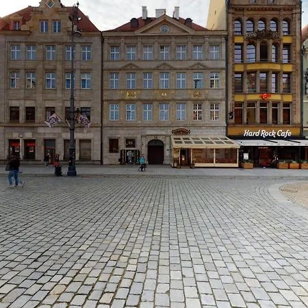 Market Square View 2 As R26 79 M2 * Wrocław
