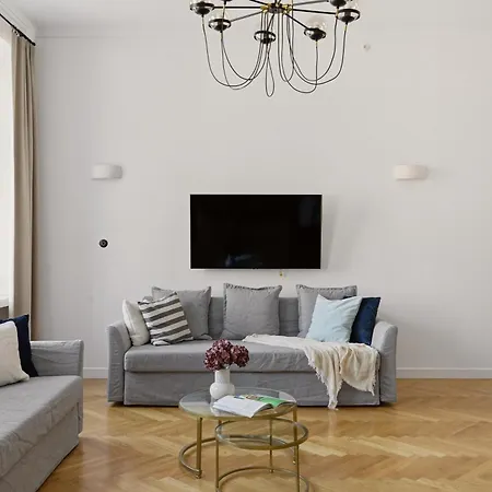 Market Square View 2 As R26 79 M2 Apartman *