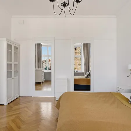 Apartman Market Square View 2 As R26 79 M2