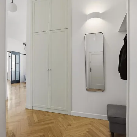 Market Square View 2 As R26 79 M2 Apartman Wrocław