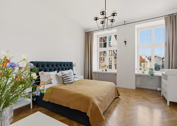 Market Square View 2 As R26 79 M2 *