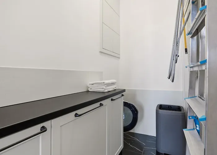 Market Square View 2 As R26 79 M2 Wrocław